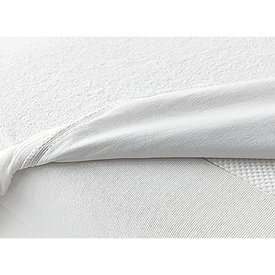 Waterproof Bed Protector for Baby 67 x 118 cm - White