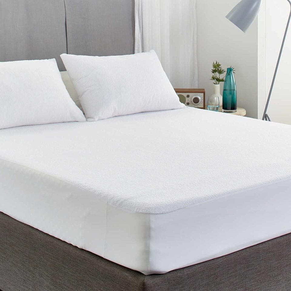 Bed & Home Mattress Topper 140x200 cm Double - White